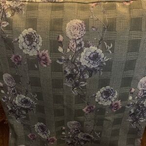 Soho Apparel grey plaid/ purple flower skirt